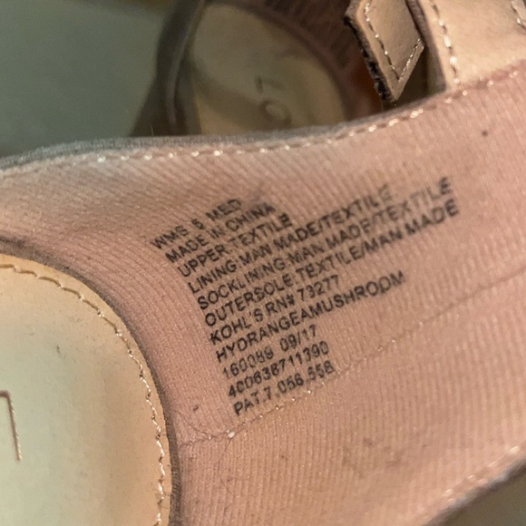 Lauren Conrad Suede Heels - Picture 4 of 4